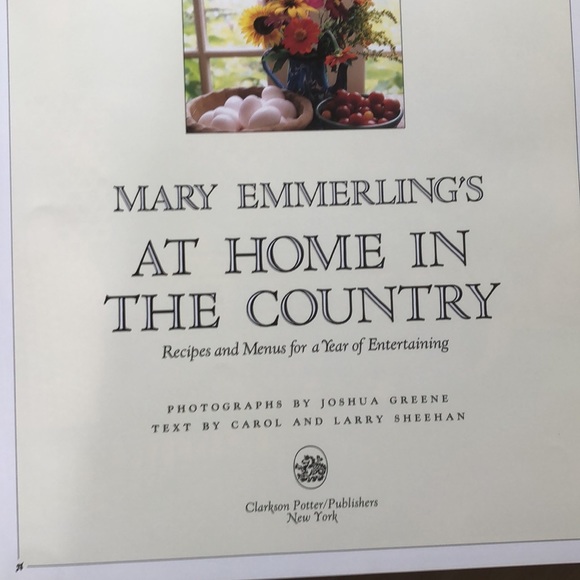 Mary Emmerlings At Home in the Country book - Picture 5 of 10